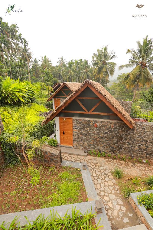 Maayaa Riverside Villa By Kpm Tripenta Attappadi Exterior photo